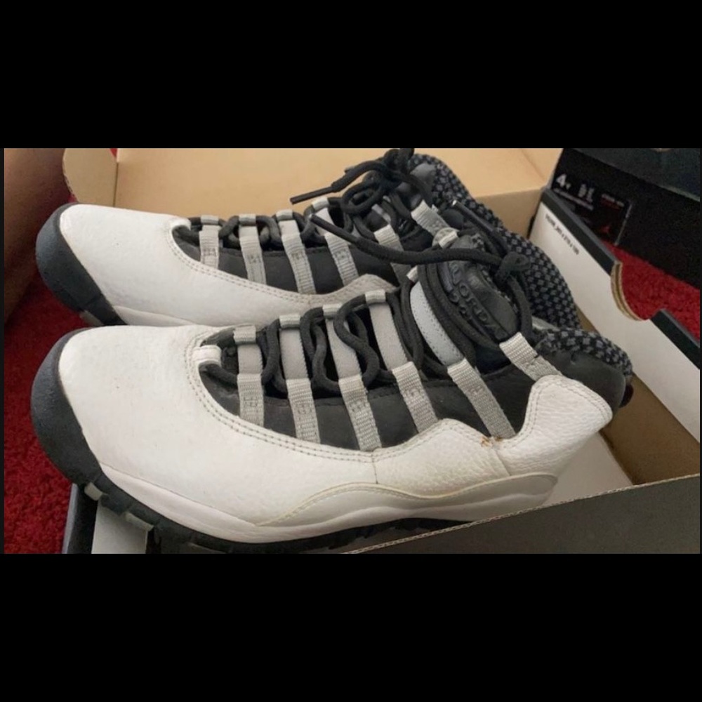 Jordan 10’s